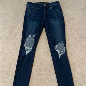 American Eagle ripped jeans women’s size 6